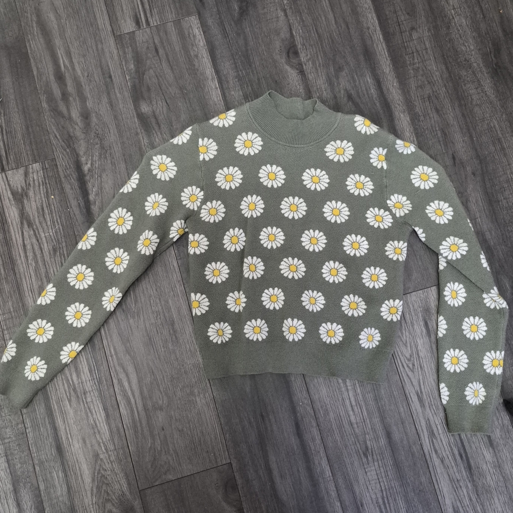 ARDENE Olive Daisy Knit Sweater - Floral Crewneck - Size M